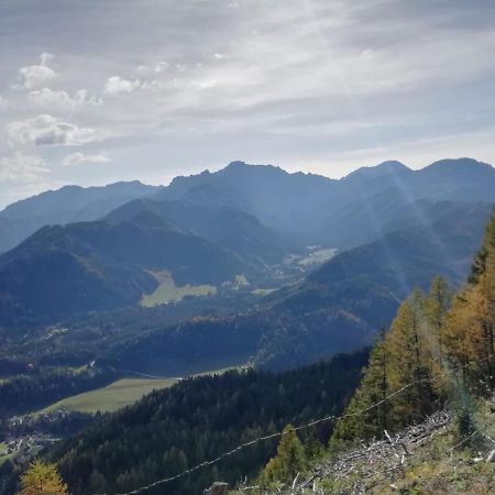 Pension Barzaunerhof Fresach Exteriör bild